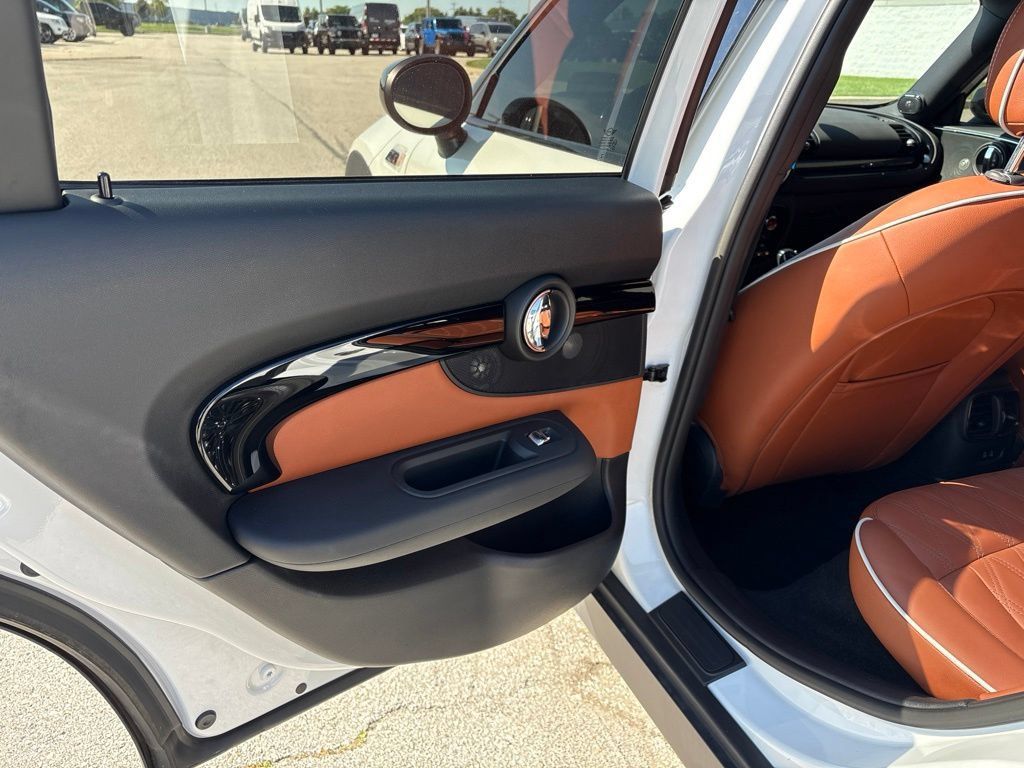 Used 2024 MINI Cooper Clubman S AWD/4WD image 17
