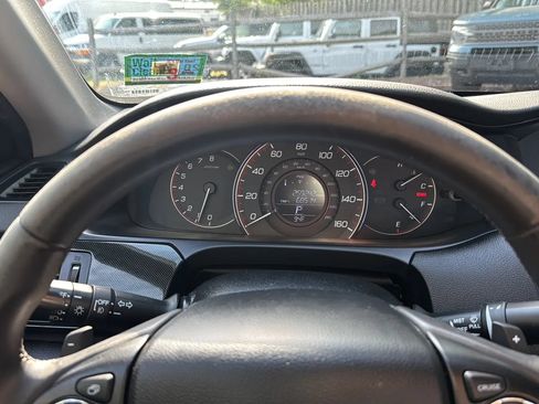 Used 2014 Honda Accord Sport image 34
