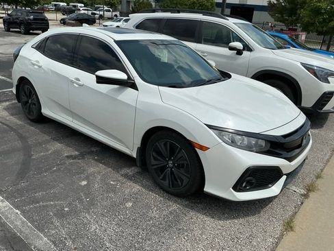 Used 2019 Honda Civic EX image 6