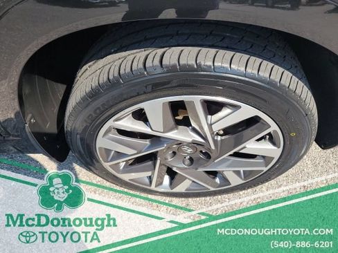 Used 2022 Hyundai Santa Fe Calligraphy AWD/4WD image 24
