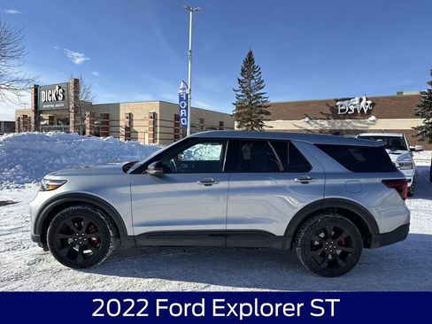 Used 2022 Ford Explorer ST w/ Equipment Group 401A image 10
