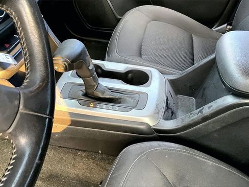 Used 2016 Chevrolet Colorado LT w/ LT Convenience Package image 12