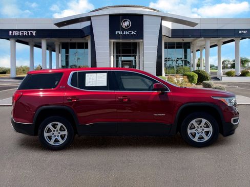 Used 2019 GMC Acadia SLE FWD image 2