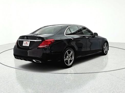 Used 2017 Mercedes-Benz C 300 4MATIC Sedan image 7