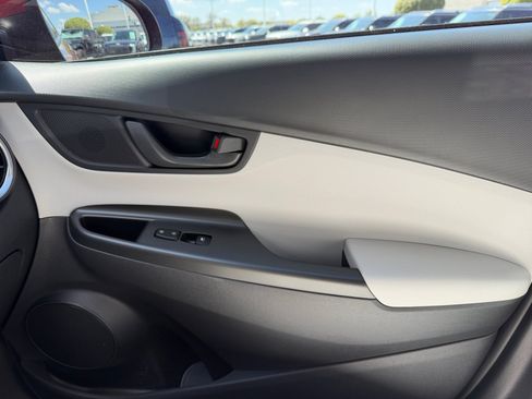 Used 2023 Hyundai Kona SEL FWD image 16