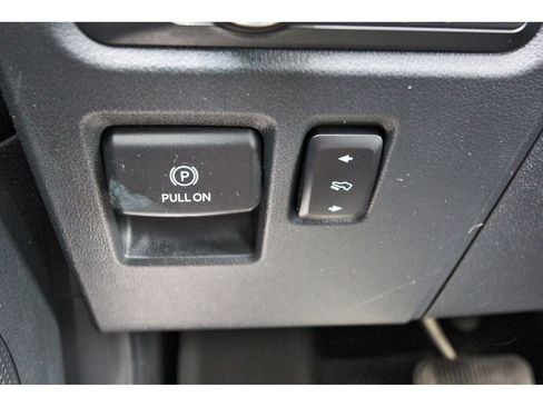 Used 2022 Ford Expedition XLT RWD image 22