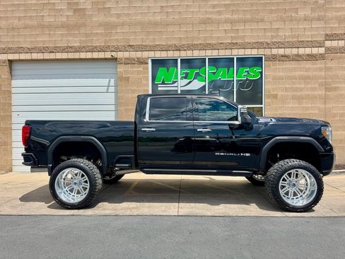 Used 2020 GMC Sierra 2500 Denali w/ Denali Ultimate Package AWD/4WD image 5