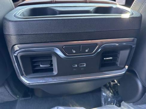 New 2026 GMC Sierra 2500 Denali Ultimate w/ Max Trailering Package image 16