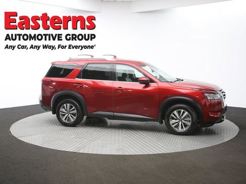 Used 2022 Nissan Pathfinder SL image 50