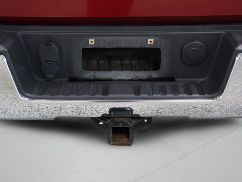 Used 2018 GMC Sierra 1500 SLE w/ SLE Value Package AWD/4WD image 38