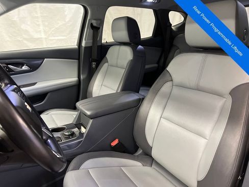 Used 2019 Chevrolet Blazer LT w/ Sun and Wheels Package AWD/4WD image 18