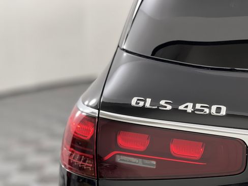 New 2025 Mercedes-Benz GLS 450 4MATIC image 12