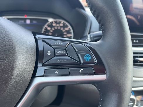 Used 2024 Nissan Altima 2.5 SL image 61