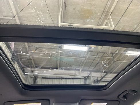 New 2026 Chevrolet Equinox LT w/ Convenience Package II image 12