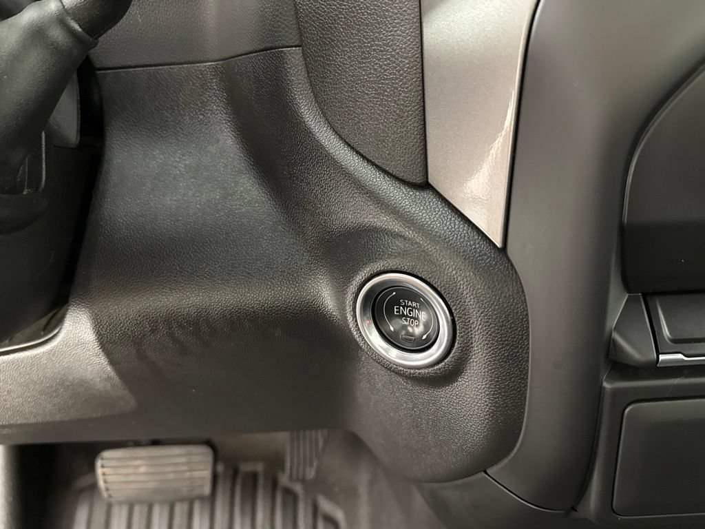 Used 2025 Chevrolet Silverado 1500 W/T RWD image 29