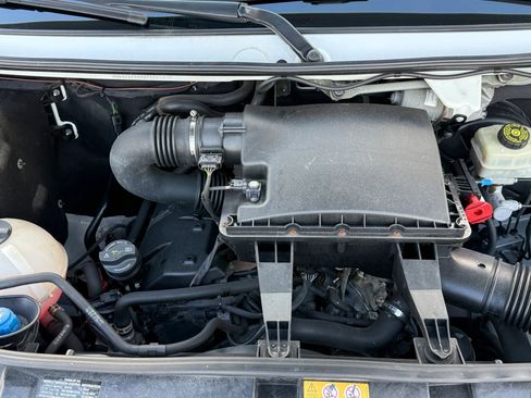 Used 2017 Mercedes-Benz Sprinter 2500 w/ Workspace Access Package image 20