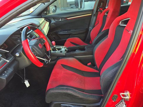Used 2021 Honda Civic Type R image 3