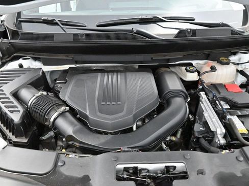 Used 2024 GMC Acadia Elevation w/ Luxury Package FWD image 40