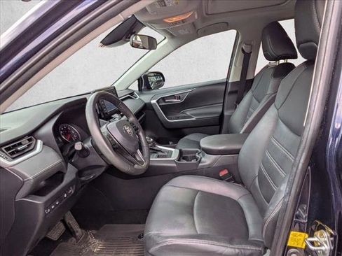 Used 2021 Toyota RAV4 XLE Premium AWD/4WD image 11