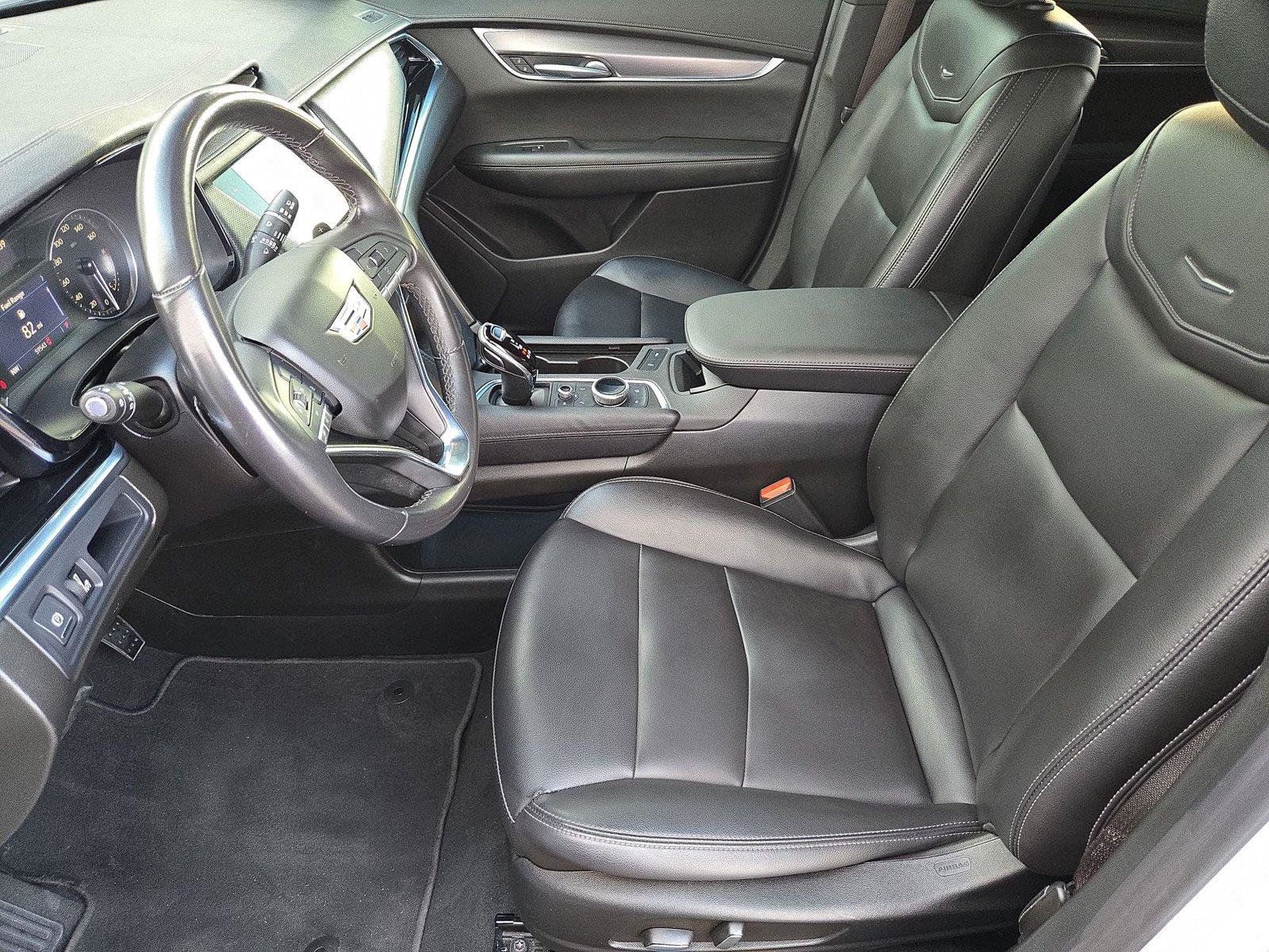 Used 2023 Cadillac XT6 Luxury FWD image 11