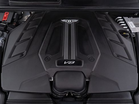 Certified 2023 Bentley Bentayga AWD/4WD image 48