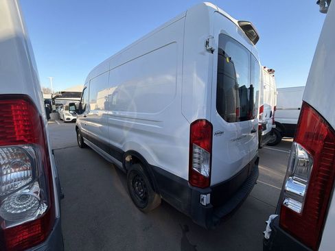 Used 2021 Ford Transit 250 Medium Roof image 4