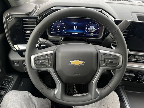 New 2025 Chevrolet Silverado 2500 LTZ w/ LTZ Premium Package image 10