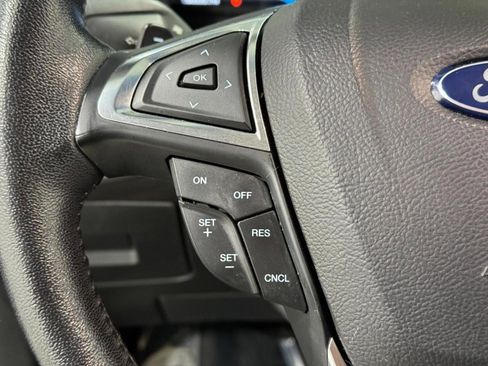 Used 2017 Ford Edge SEL w/ Equipment Group 201A image 28