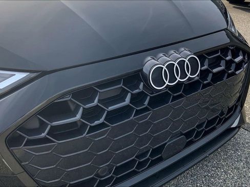 Used 2025 Audi A3 2.0T Premium image 32