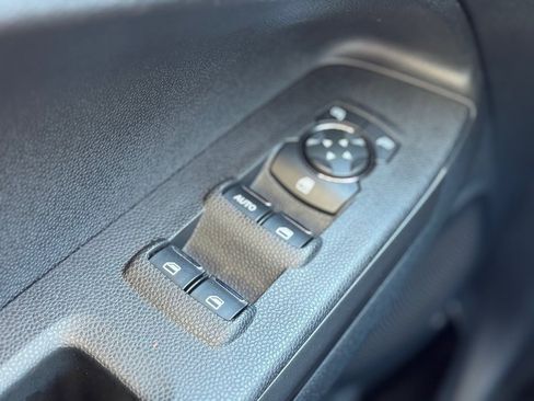 Used 2020 Ford EcoSport SE image 11