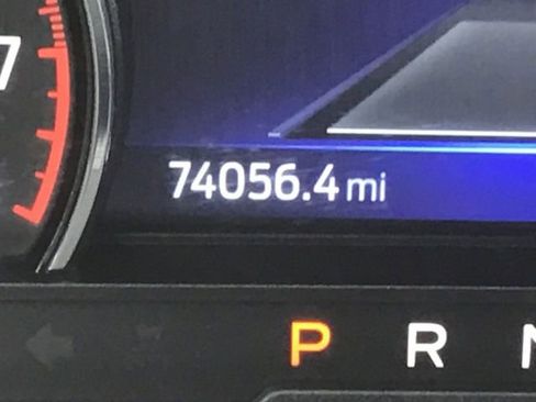 Used 2023 Ford Explorer Limited w/ Equipment Group 301A image 16