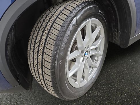 Used 2021 BMW X5 xDrive45e w/ Executive Package image 37