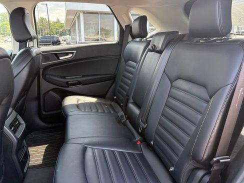 Used 2024 Ford Edge SEL AWD/4WD image 13