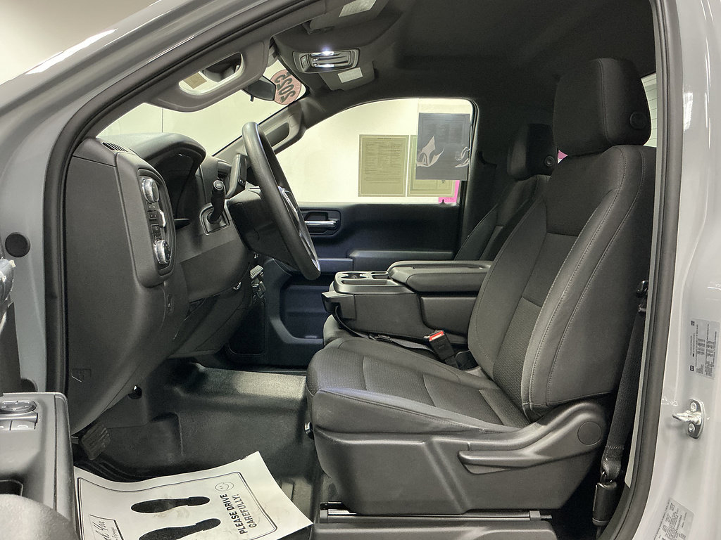 Used 2025 GMC Sierra 1500 Pro w/ Pro Value Package AWD/4WD image 8