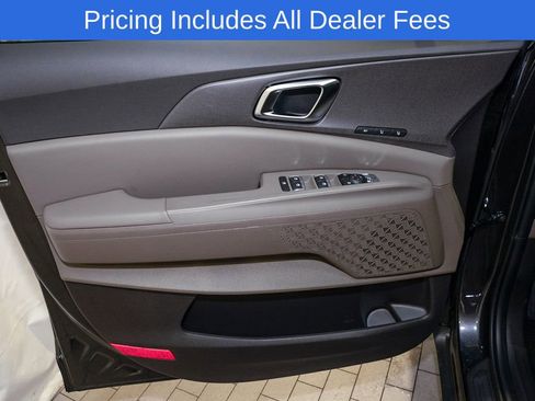 New 2026 Kia Carnival EX FWD image 13