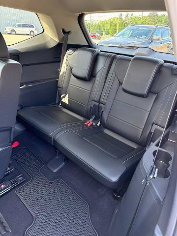 Used 2021 Volkswagen Atlas SE w/ Panoramic Sunroof Package AWD/4WD image 12