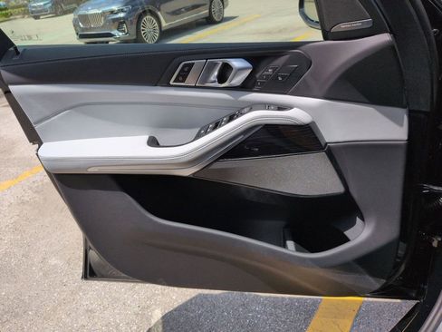 New 2026 BMW X5 xDrive40i w/ Executive Package image 31