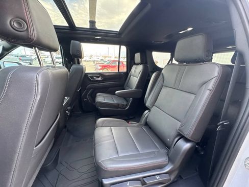 Used 2023 Chevrolet Suburban RST w/ Luxury Package AWD/4WD image 41