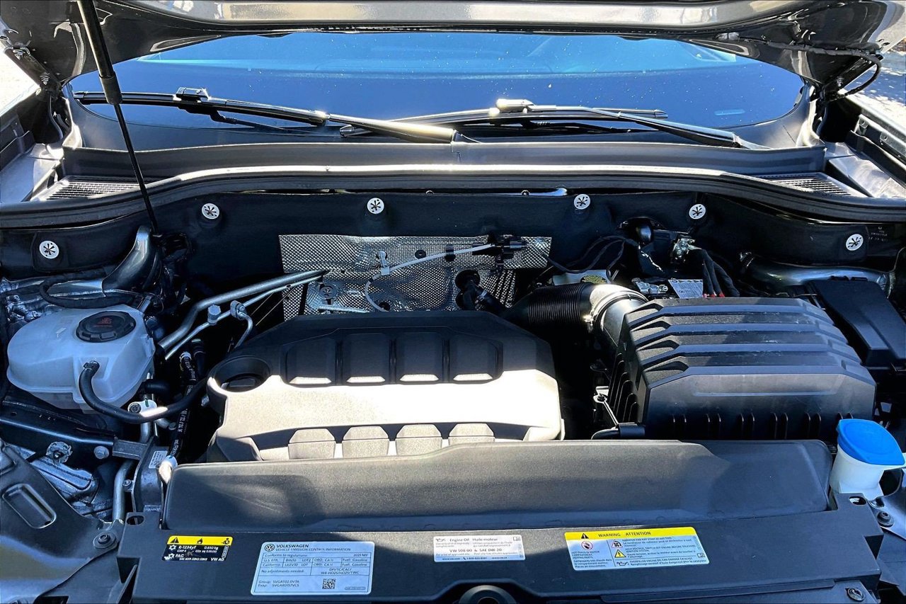 Used 2025 Volkswagen Atlas SE FWD image 37