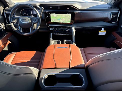 New 2026 GMC Sierra 2500 Denali Ultimate image 11