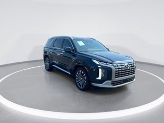 Used 2024 Hyundai Palisade Calligraphy FWD video 2