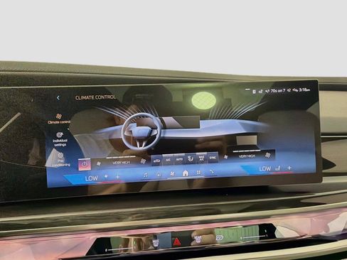 New 2026 BMW i7 eDrive50 w/ Executive Package RWD image 16
