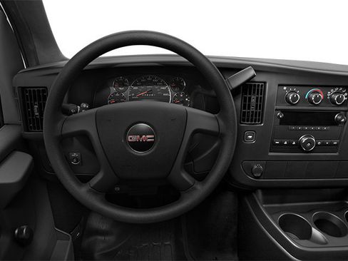 Used 2014 GMC Savana 2500 RWD image 9