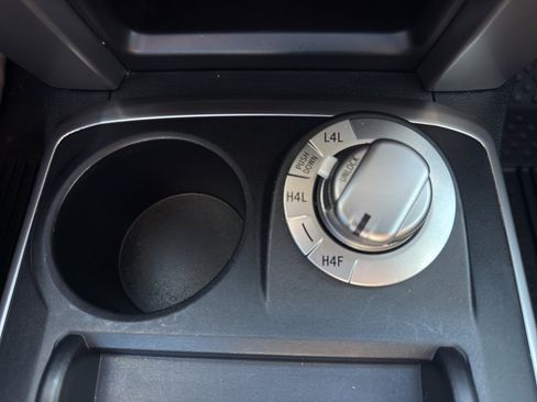 Used 2020 Toyota 4Runner Limited AWD/4WD image 19