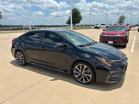 Used 2022 Toyota Corolla SE FWD image 5