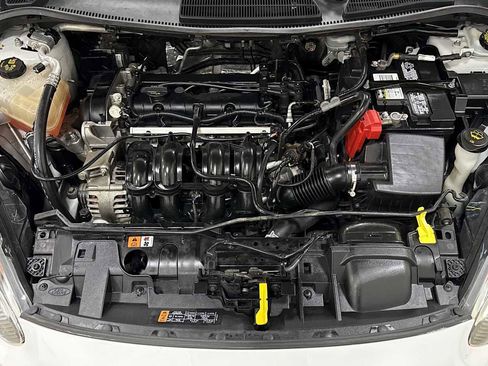 Used 2017 Ford Fiesta SE image 28