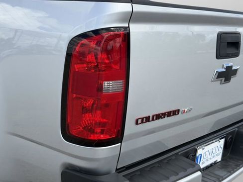 Used 2019 Chevrolet Colorado LT w/ Redline Special Edition image 14