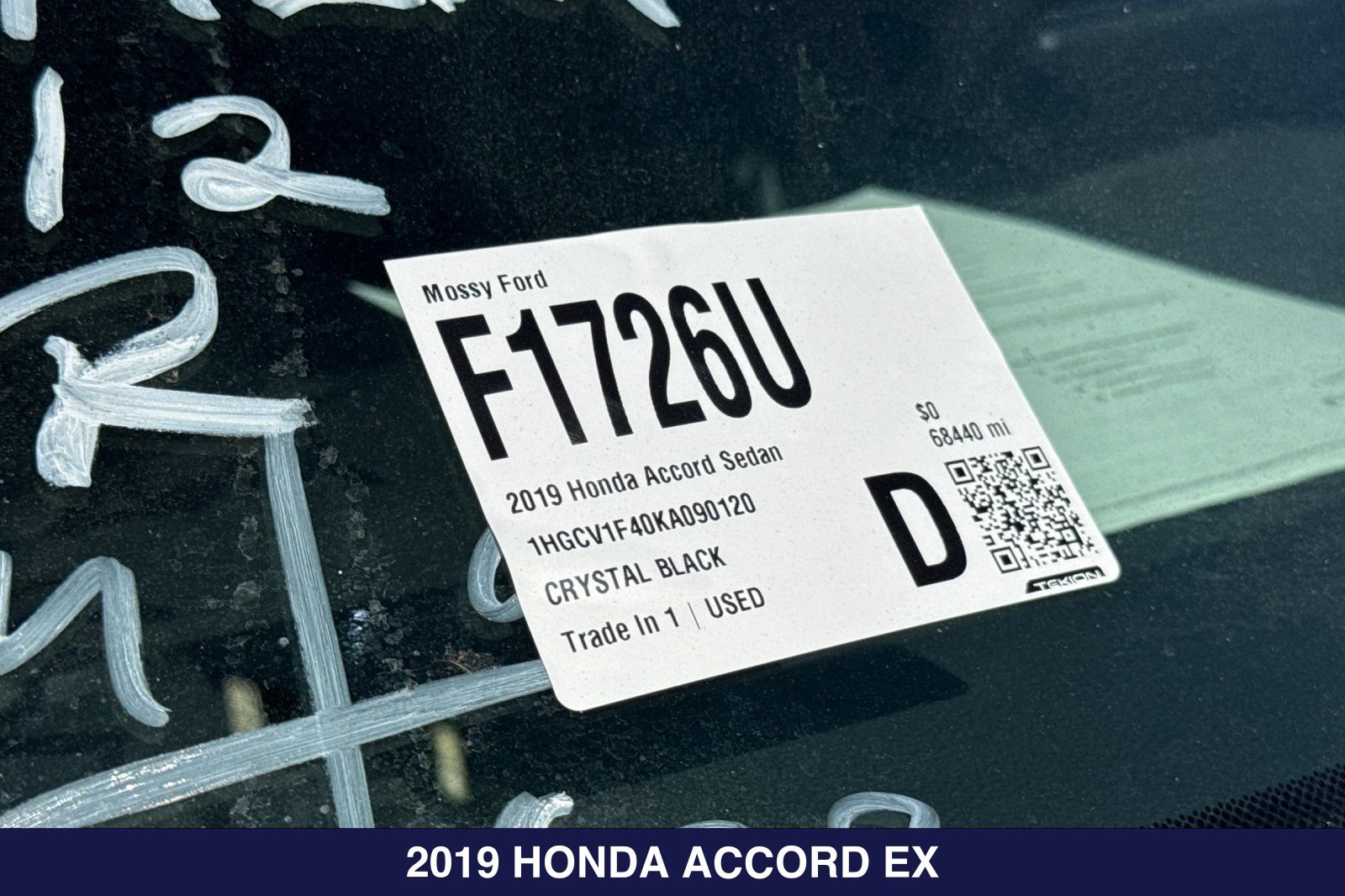 Used 2019 Honda Accord EX image 2