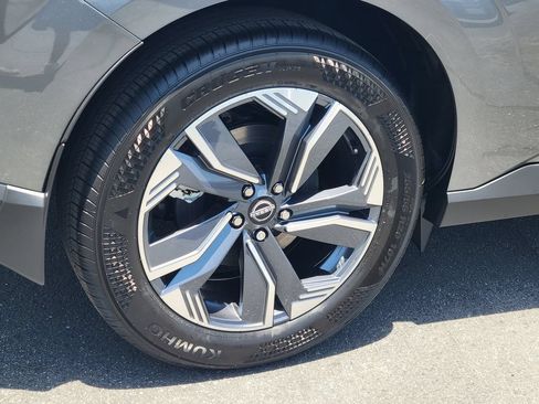 New 2026 Nissan Murano SV AWD/4WD image 3