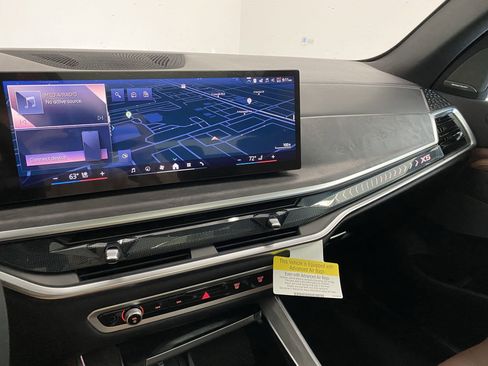 Used 2026 BMW X5 xDrive40i w/ Executive Package image 24